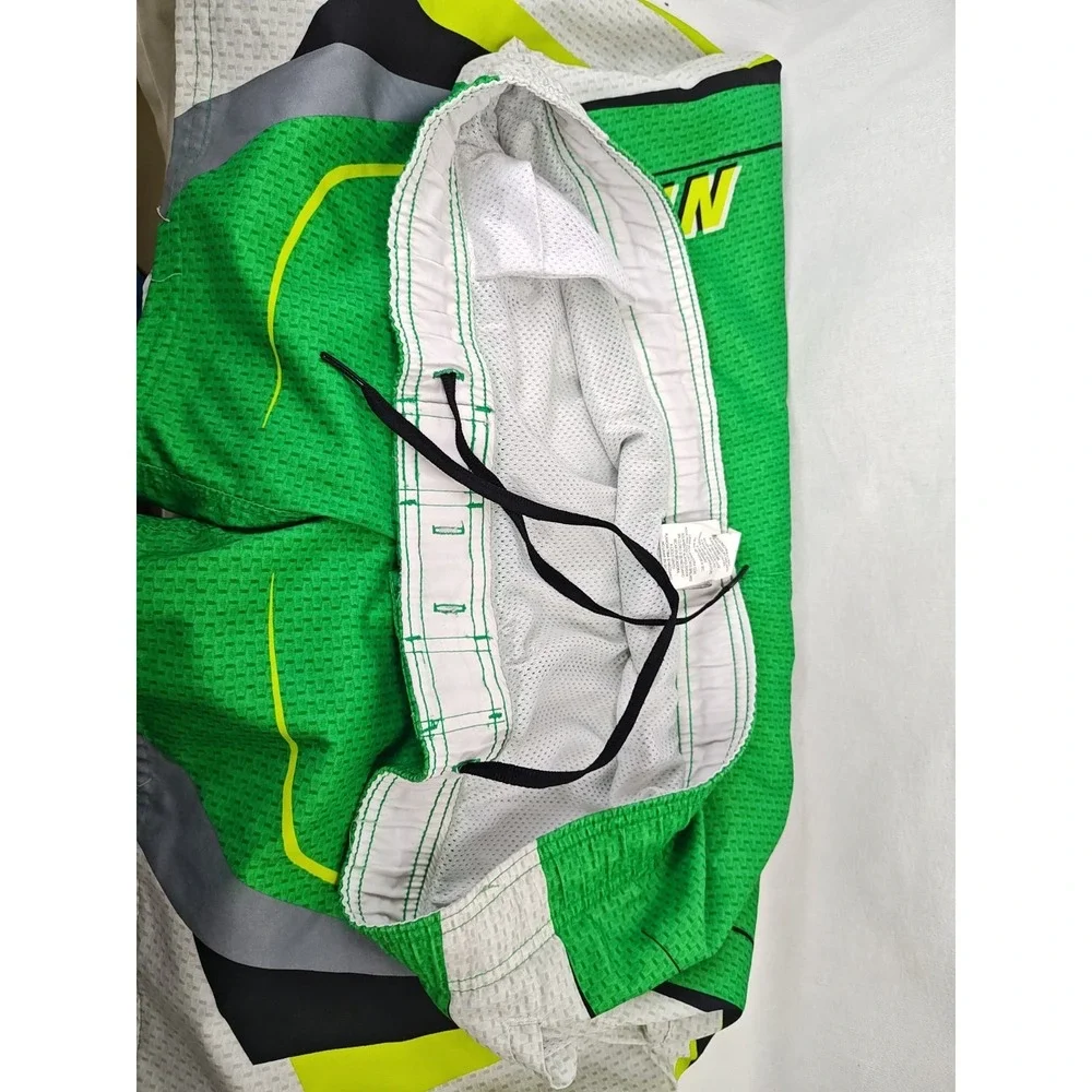 NIKE Swim Shorts Green Men Size Large Intact Lining Green‎ 10